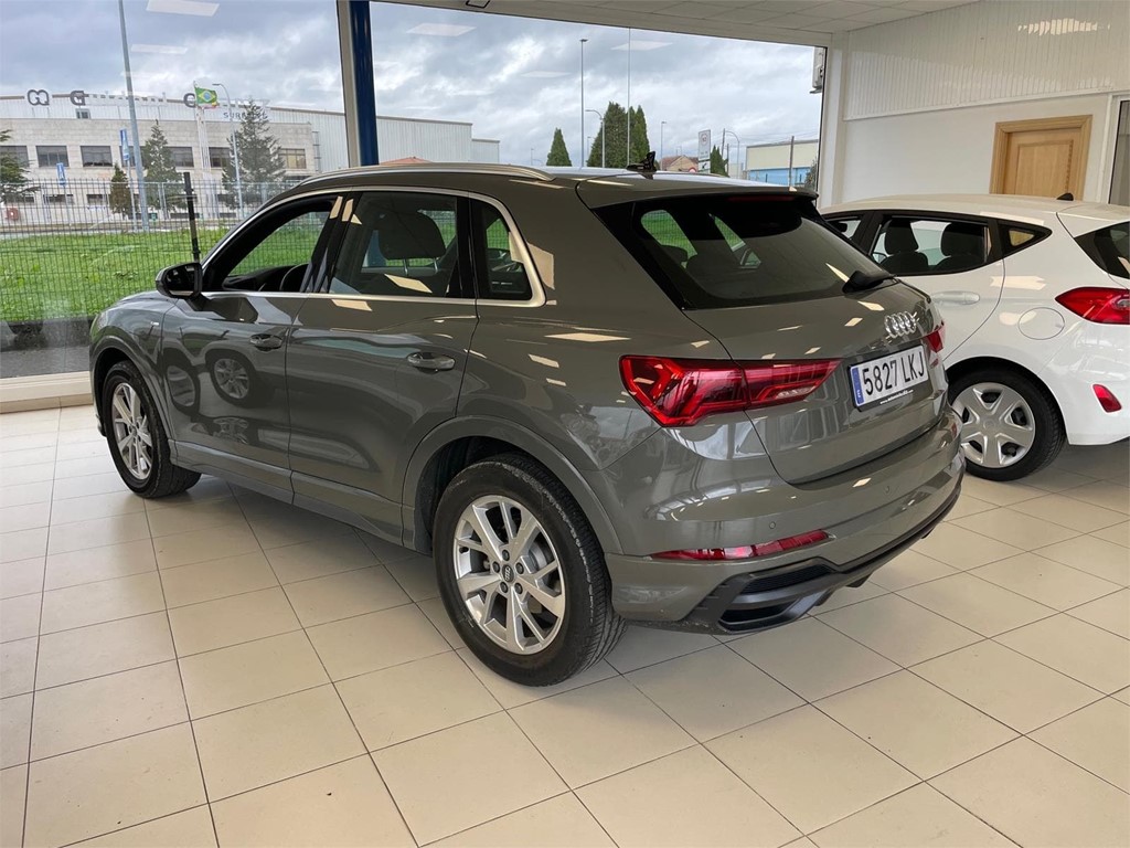 Foto 4 AUDI Q3 2.0 Tdi  S Line