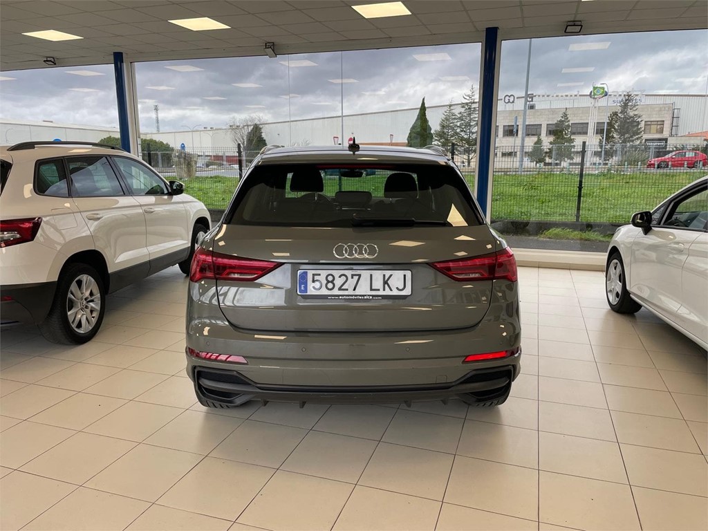 Foto 6 AUDI Q3 2.0 Tdi  S Line